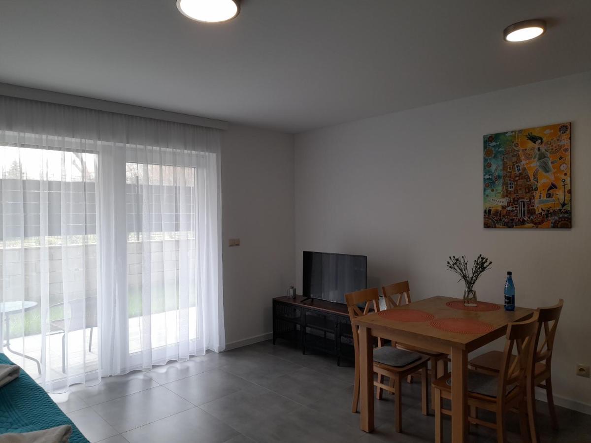 Milo Mare Apartaments Мельно Экстерьер фото