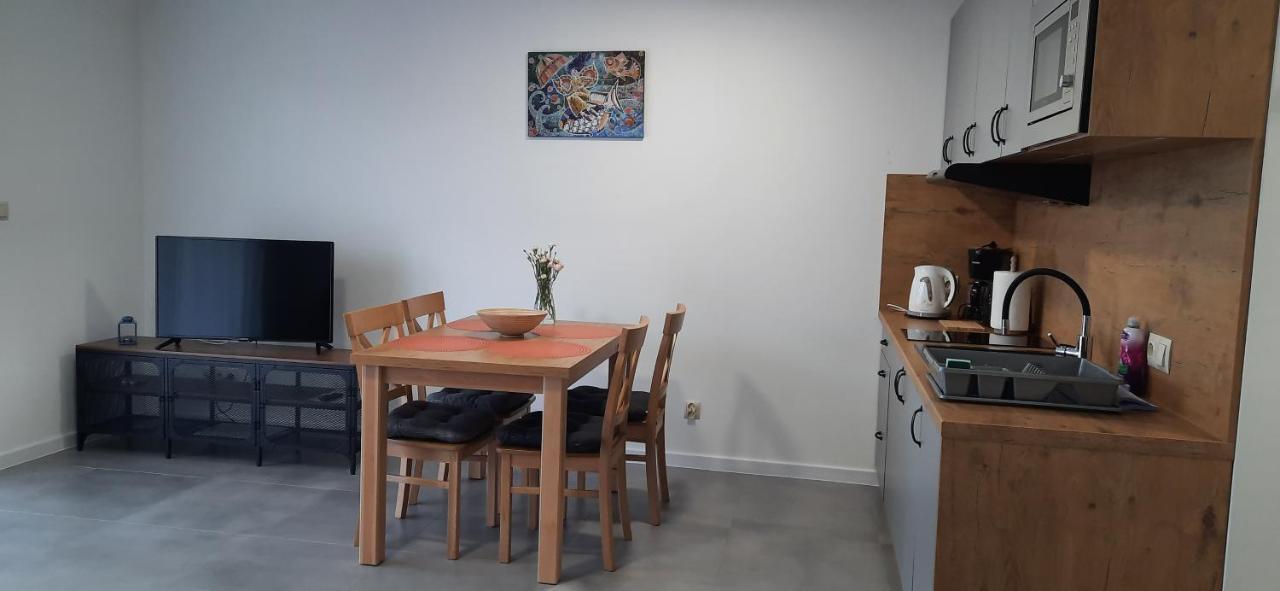 Milo Mare Apartaments Мельно Экстерьер фото
