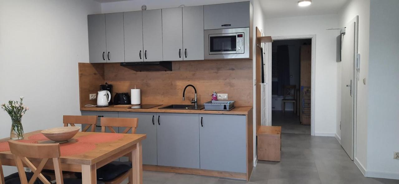Milo Mare Apartaments Мельно Экстерьер фото