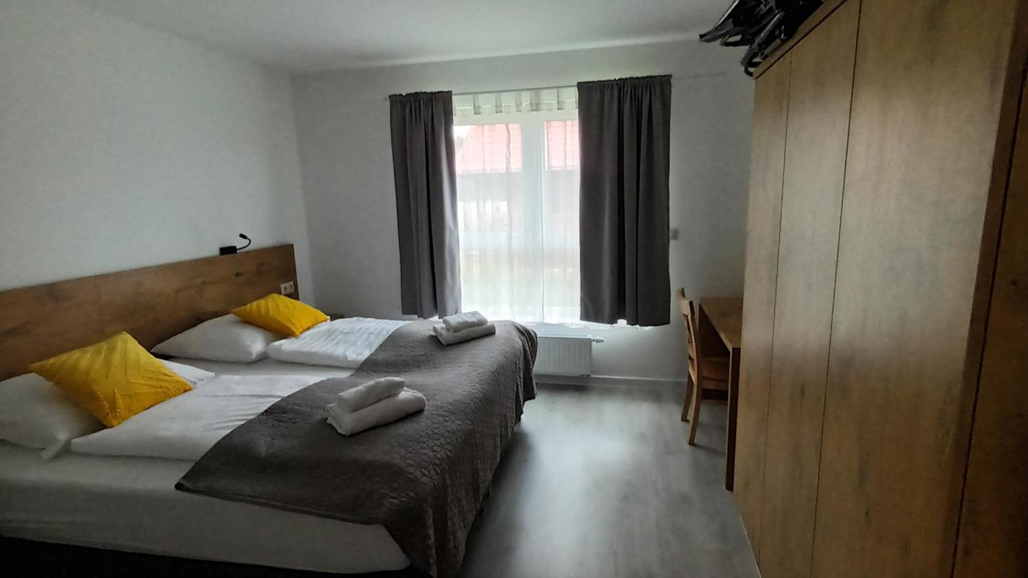Milo Mare Apartaments Мельно Экстерьер фото